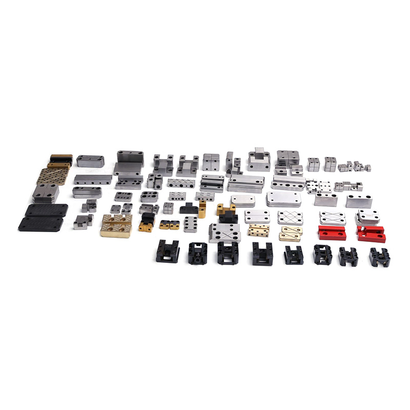 How to choose the right mold component material to improve durability and efficiency?