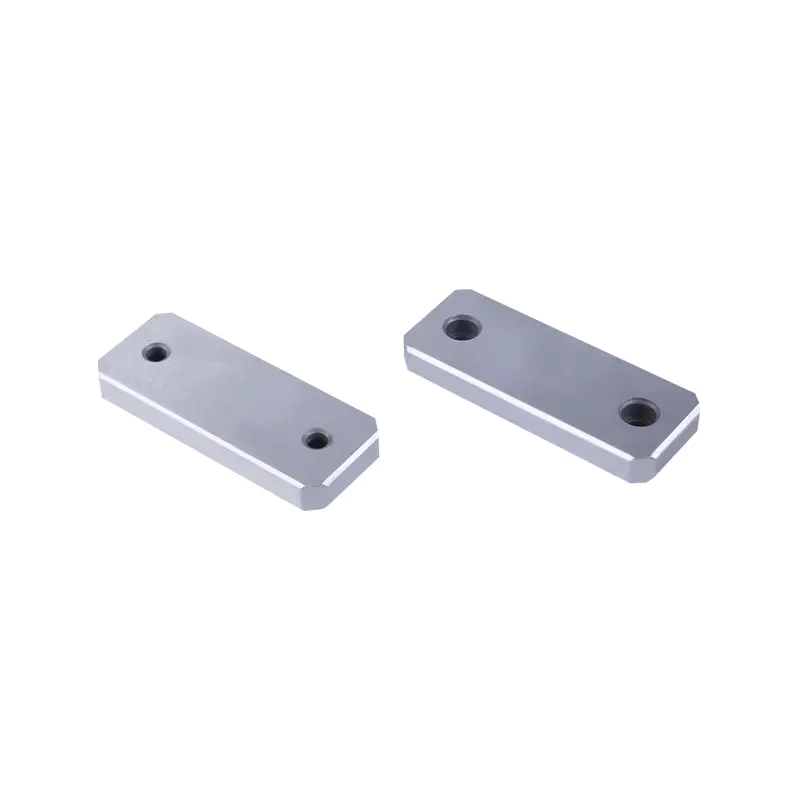 Mold Wear Block vs. Conventional Mold Inserts: What's the Difference?