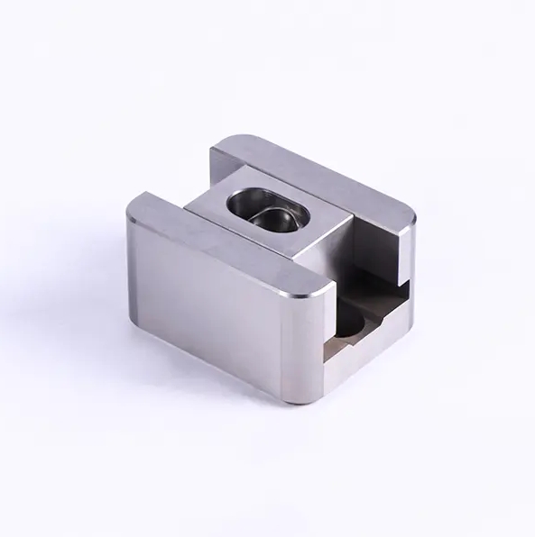 Why Does Double Bolt Angular Pins Retainer Matter in Mold Care